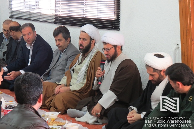 برگزاری مراسم بزرگداشت مراسم دهه مبارک فجر با حضور مسئولان ارشد و مدیران بندر آستارا در شرکت انبارهای عمومی و خدمات گمرکی آستارا 3